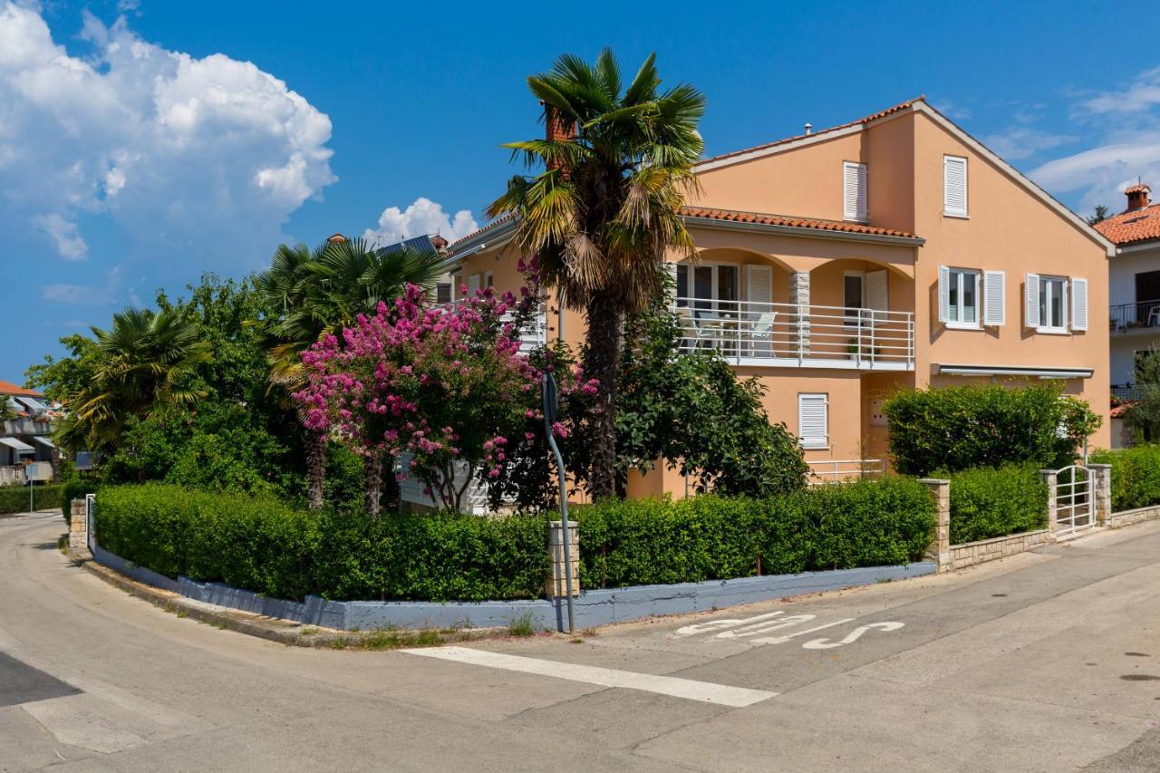 Apartments Casa Geli Porec Exterior photo