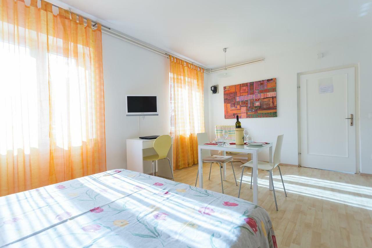 Apartments Casa Geli Porec Exterior photo
